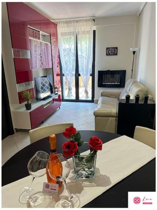 Apartamento Eva Le Residenze Marco Simone Exterior foto
